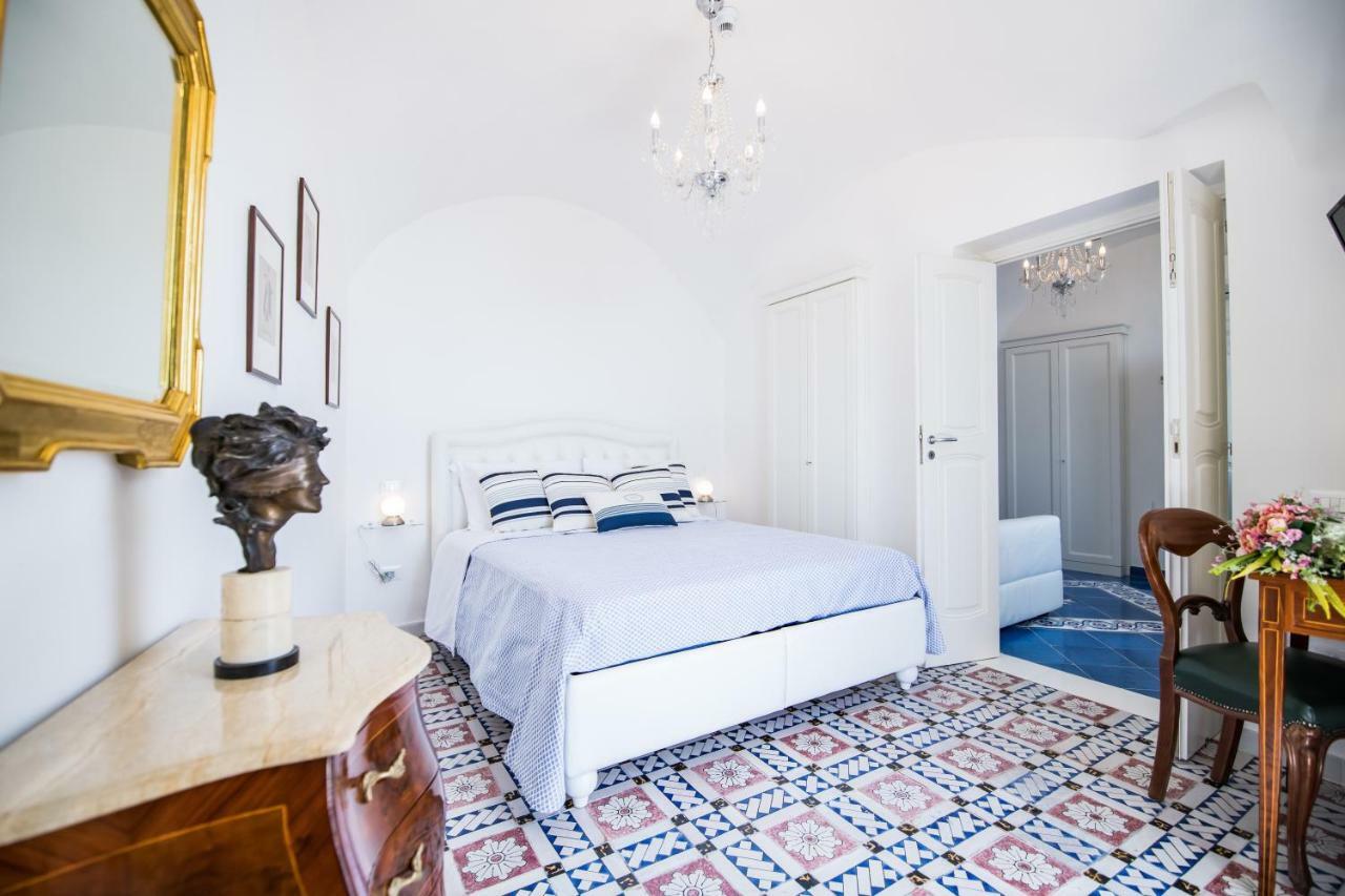 Suite Picasso Amalfi Luaran gambar