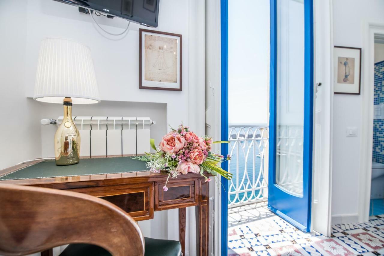 Suite Picasso Amalfi Luaran gambar